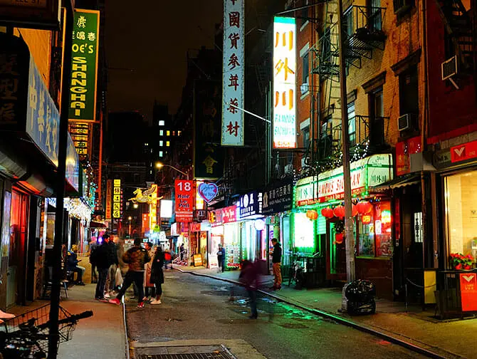 Things to do in Chinatown New York - Buildings