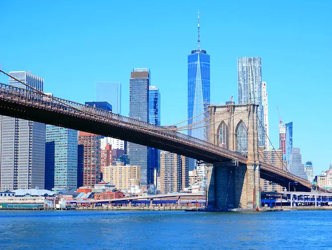 Circle Line Best of NYC Cruise - Brooklyn Bridge