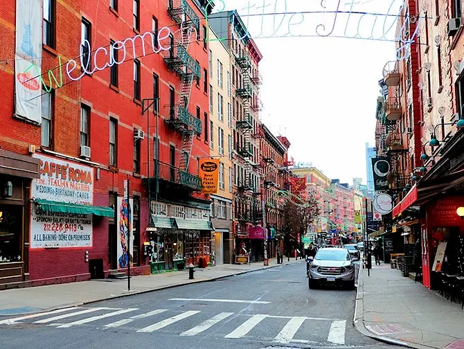 Things to do in Little Italy New York - Mullberry Street