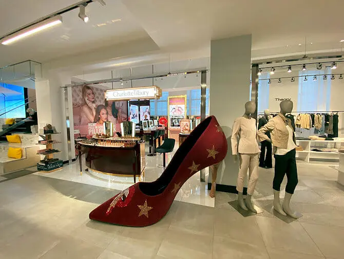 Bloomingdales in NYC Interior