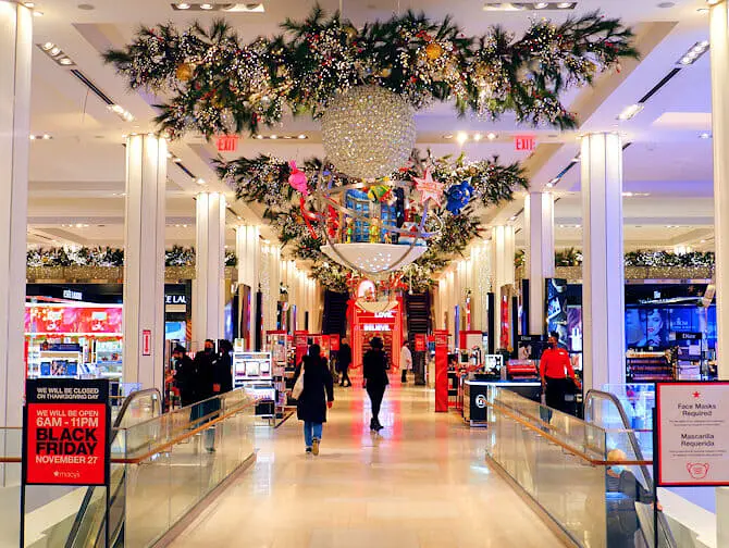 Macys in NYC - Christmas Decoration