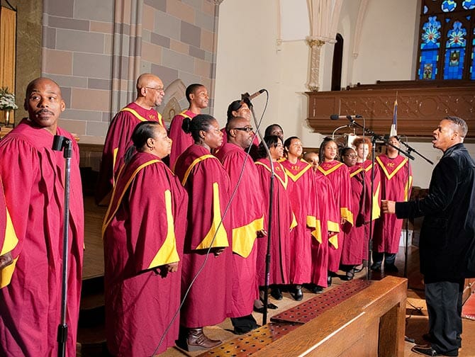 harlem gospel choir tour new york