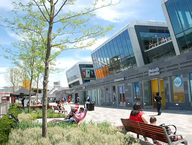 Empire Outlets New York City - Waterfront