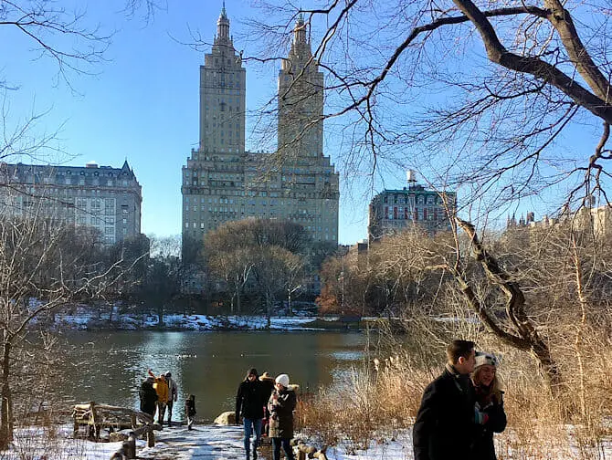 New Year's Day in New York - Ice Skating Central Park 