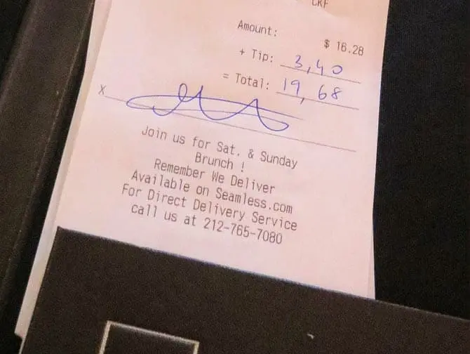 Tipping with Credit Card in New York 300x225