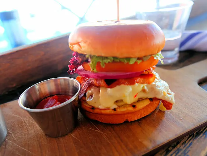 Dining with kids in NYC - Burger at Friday's