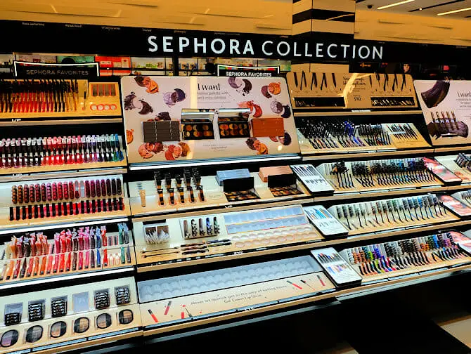 Make-up in New York - Sephora interior