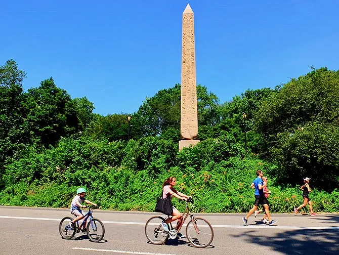 Renting a bike in New York Cyclists