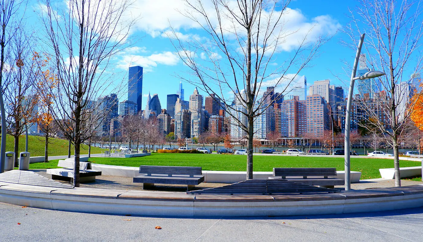 Things to do on Roosevelt Island - Taking a Walk