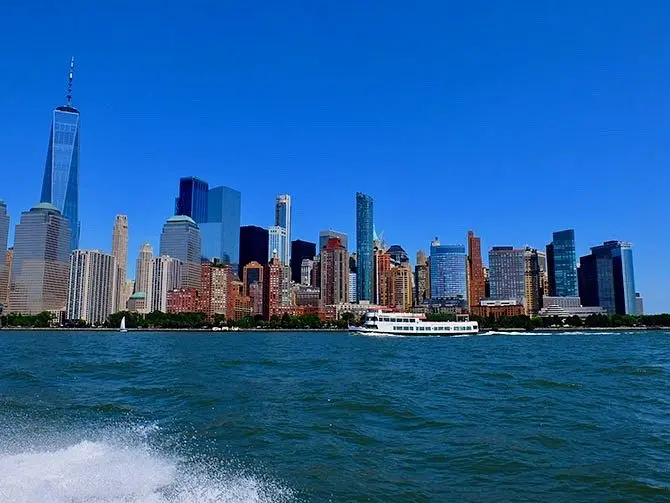 High Speed Boat Tour in New York View from the Boat