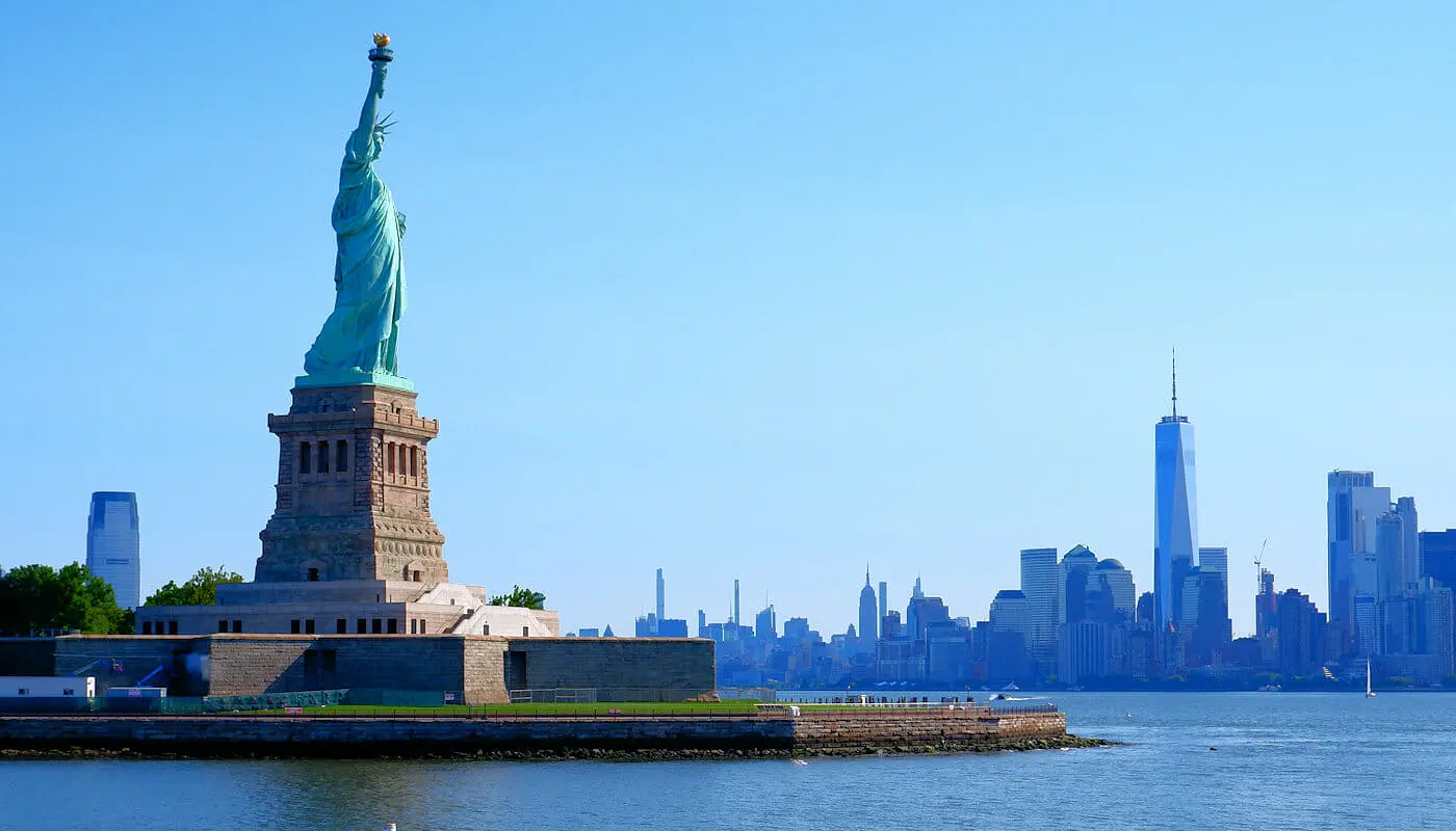 Difference between Go New York Explorer Pass and Go City All Inclusive New York Pass Attraction