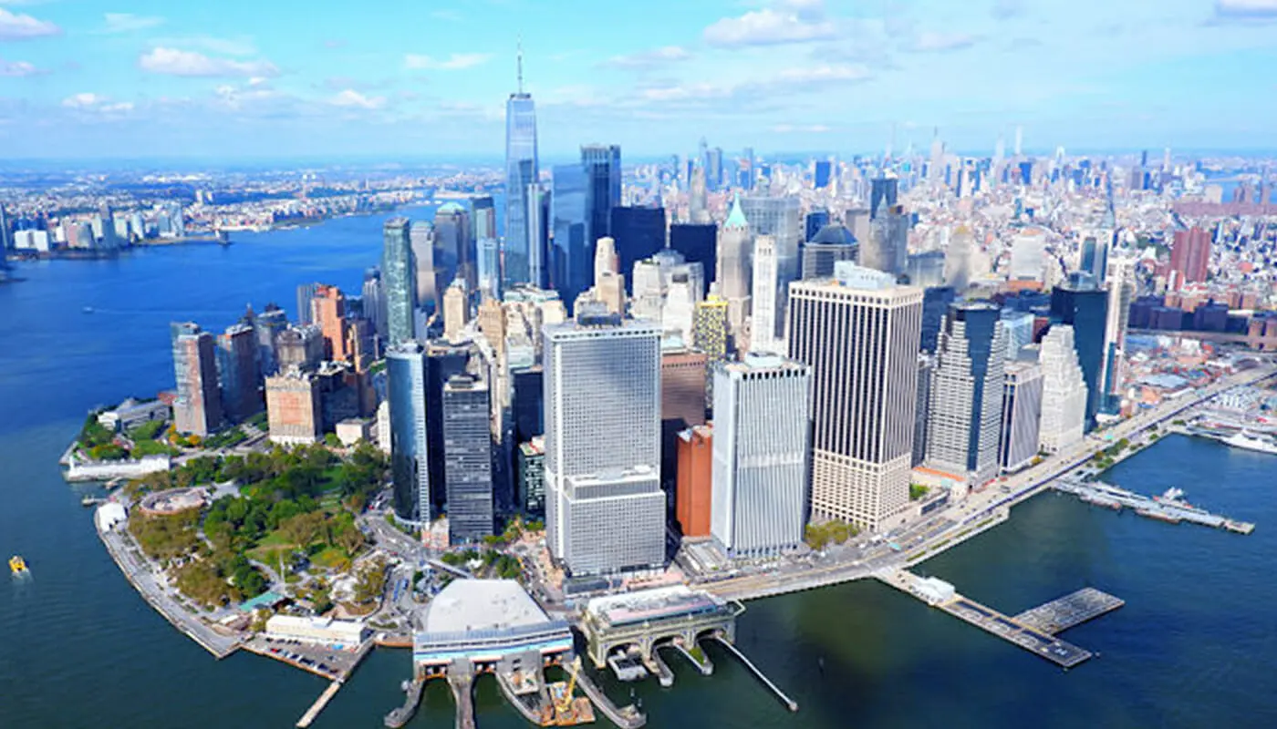 Private Helicopter Tour in New York Skyline