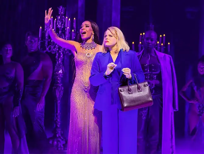 Death Becomes Her on Broadway Tickets - Viola